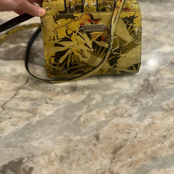 Like NEW gorgeous Sharif handbag - Picture 6 of 7